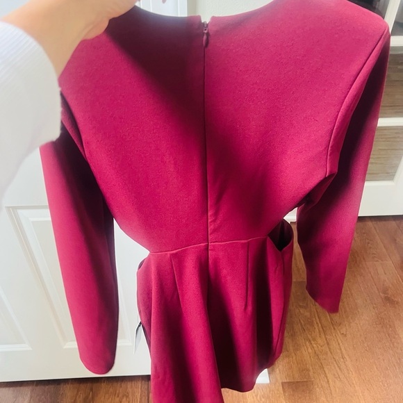 NWT Express xs cutout short dress.  Elegant Red Long-Sleeve Dress - Picture 6 of 6